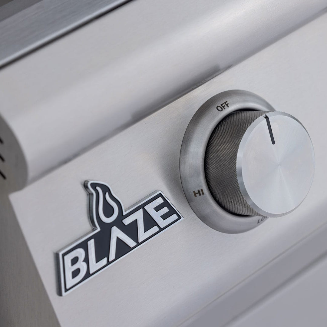 Blaze 25-Inch 3-Burner Gas Grill BLZ-3BCM Grills Flame Authority