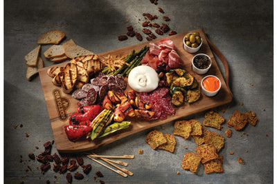 Napoleon Charcuterie Board with 3 Ramekins 70112