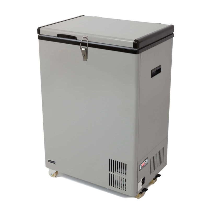Whynter FM-951GW 95 Quart Portable Wheeled Refrigerator/Freezer with Door Alert and 12v Option